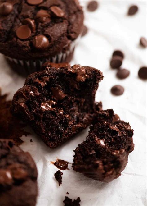 chocolate-muffins-recipetin-eats image