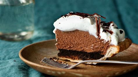 mile-high-chocolate-pie-recipe-bon image