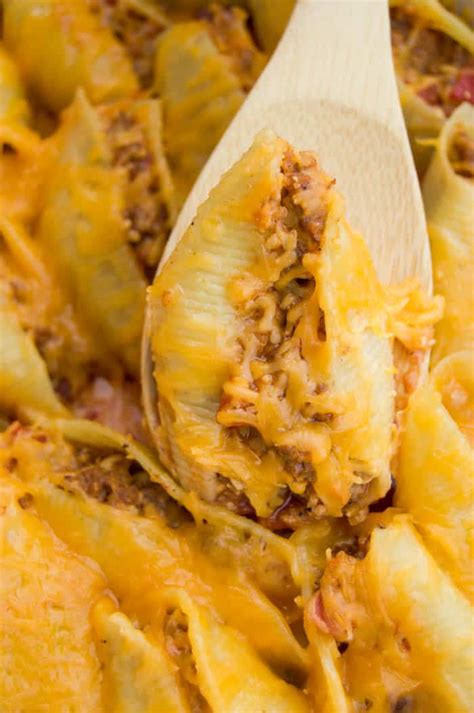 cheeseburger-stuffed-shells-the-diary-of-a-real-housewife image