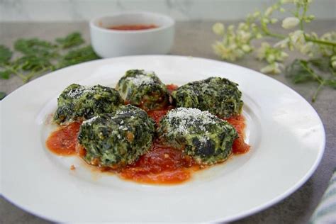 keto-spinach-ricotta-gnocchi-divalicious image