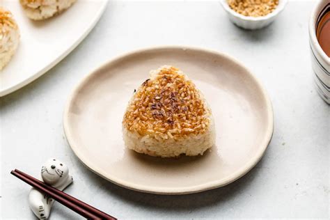 yaki-onigiri-grilled-rice-balls-焼きおにぎり image