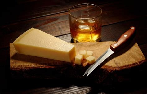 which-foods-pair-best-with-whisky-matching-food-wine image