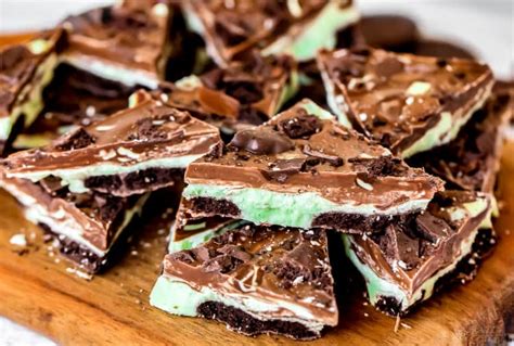 mint-chocolate-bark-easy-and-delicious-mom-on image