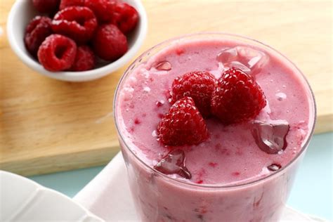 35-dreamy-dairy-free-smoothie image