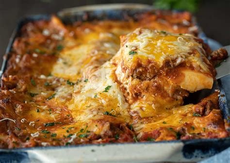 cheesy-beef-lasagna-the-kitchen-magpie image