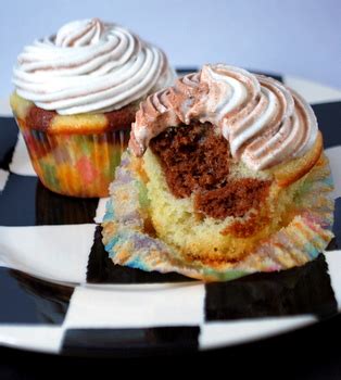 marble-cupcakes-baking-bites image