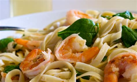 easy-shrimp-scampi-and-spinach-fettuccine-food-channel image