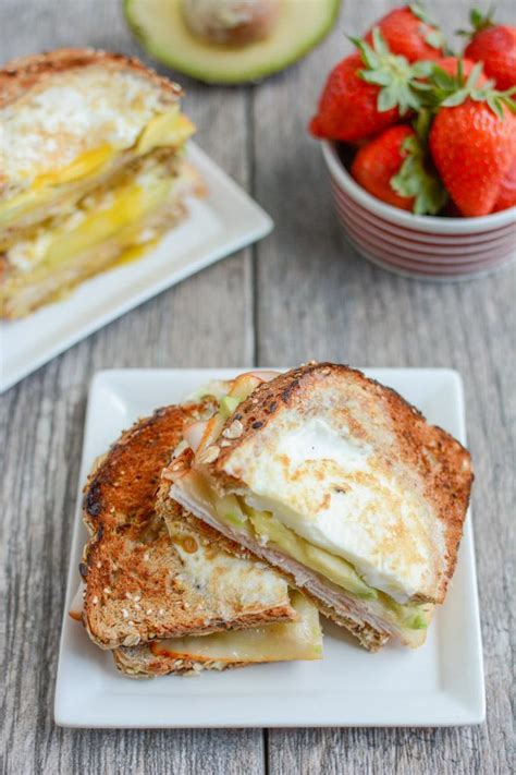 egg-in-a-hole-breakfast-sandwich-the-lean-green-bean image