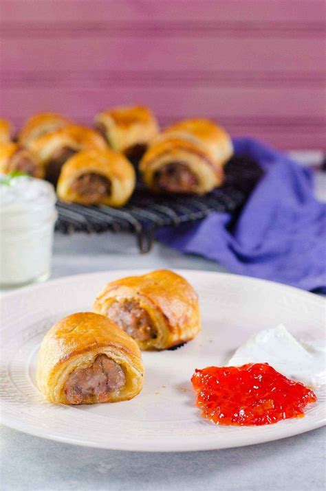 easy-sausage-rolls-with-just-3-ingredients-video image