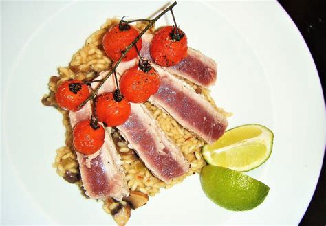 seared-tuna-on-spicy-risotto-best-recipes-uk image