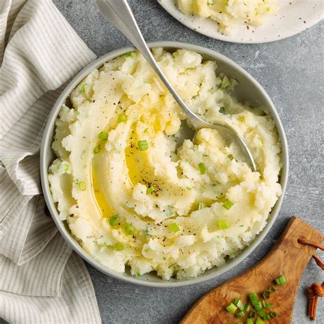 33-recipes-that-take-mashed-potatoes-to-a-whole-new image