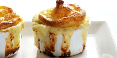 smoked-fish-pie-recipe-with-cheddar-mash-topping image