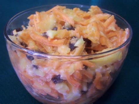 carrot-and-raisin-salad-with-pineapple image