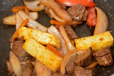 lomo-saltado-recipe-beef-stir-fry-with-rice-peruvian image