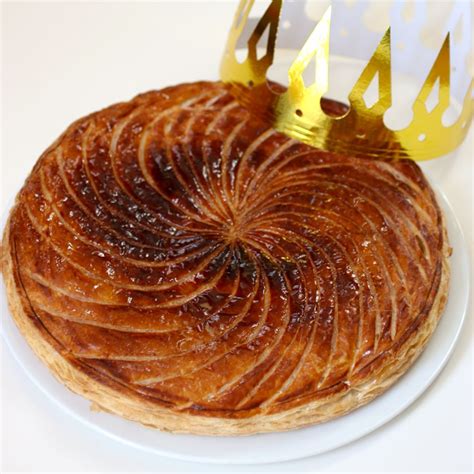 galette-des-rois-pithivier-authentic-french image