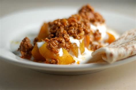 kaddo-bourani-baked-pumpkin-with-minted-yogurt-and image