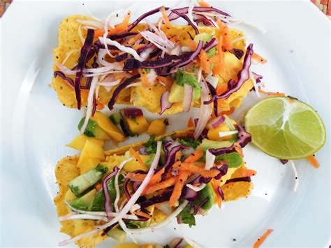 fish-tacos-with-three-toppings-food-to-glow image