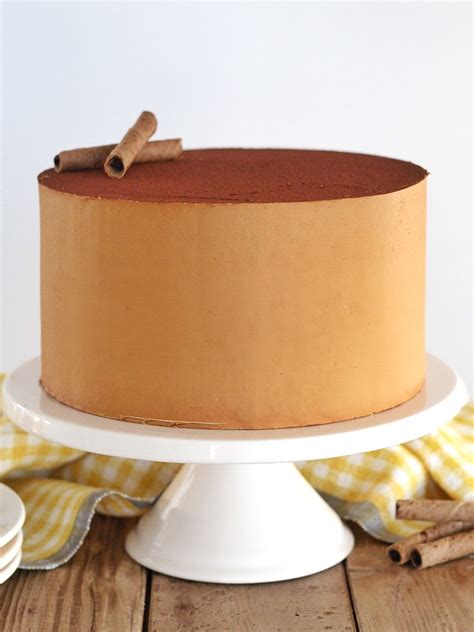 tiramisu-cake-with-mascarpone-custard-and-coffee image
