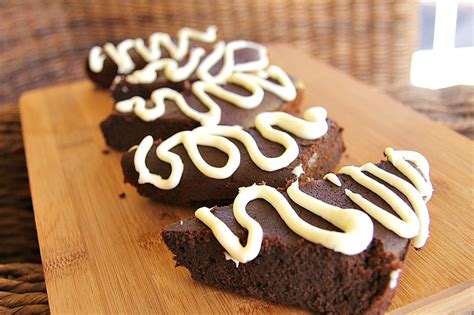 spiced-chocolate-brownies-divalicious image