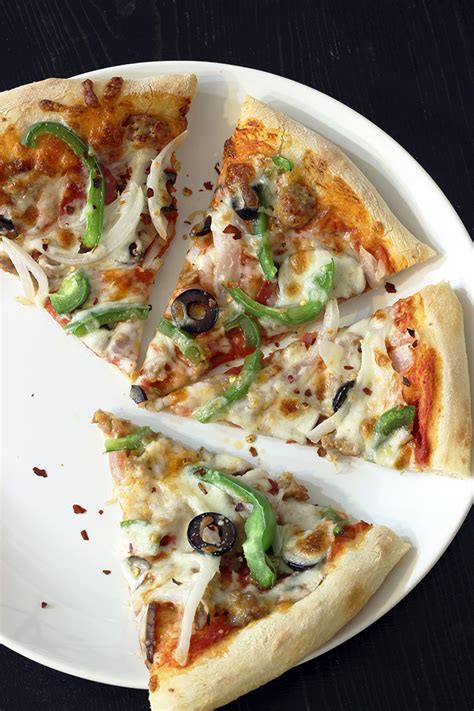 the-best-homemade-supreme-pizza-recipe-homemade image