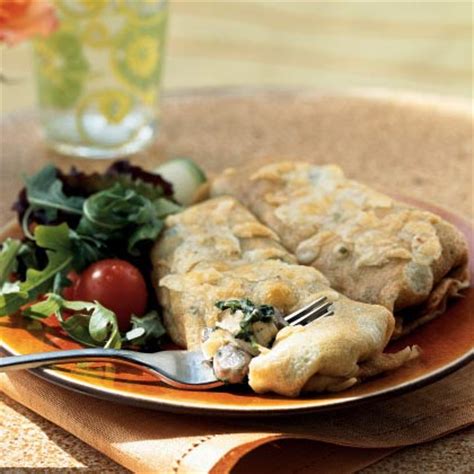 chicken-spinach-and-mushroom-crepes image