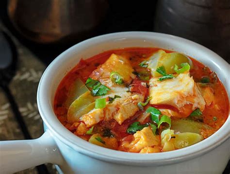 fish-stew-healthy-and-flavorful-brazilian-moqueca image