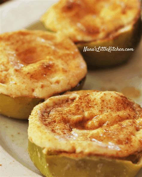 cinnamon-apple-cheesecakes-nanas-little-kitchen image