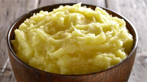 white-cheddar-mashed-potatoes-recipe-rachael-ray image