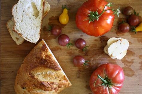 tomato-bread-salad-food-literacy-center image