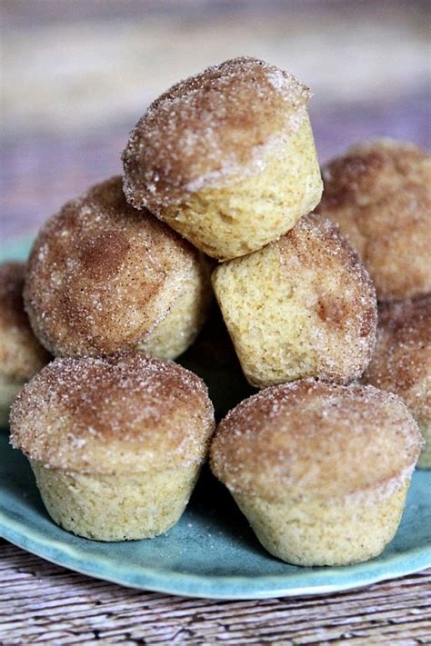 snickerdoodle-muffins-recipe-girl image
