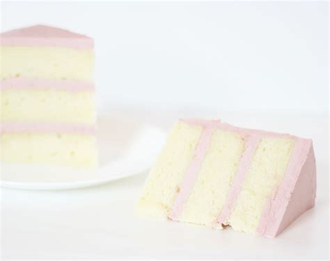 gluten-free-vanilla-cake-and-gluten-free-baking-tips image