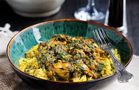 quick-and-easy-saag-bahji-spinach-curry-errens image