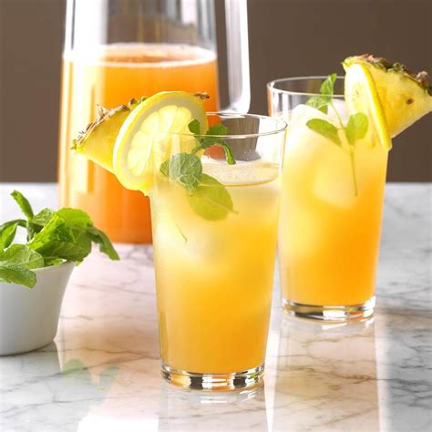 25-favorite-iced-tea-recipes-to-sip-all-summer image