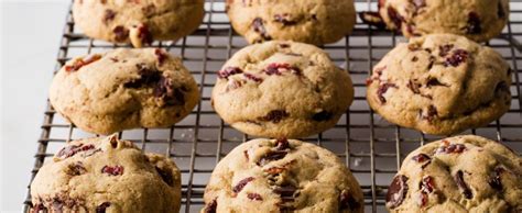 cranberry-chocolate-chip-cookies-gluten-free-living image