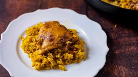 puerto-rican-chicken-and-sofrito-rice-on-tys-plate image