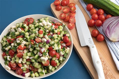 cucumber-and-tomato-chopped-salad-cutcocom image