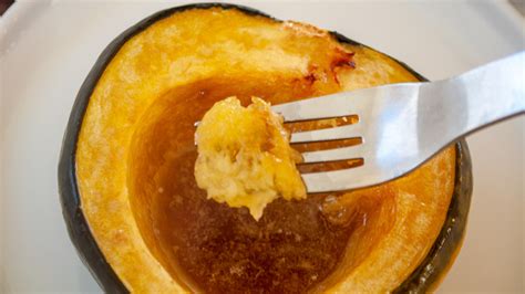 easy-acorn-squash-recipe-mashed-calling-all-food image