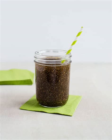 25-healthy-green-tea-drinks-helloglowco image