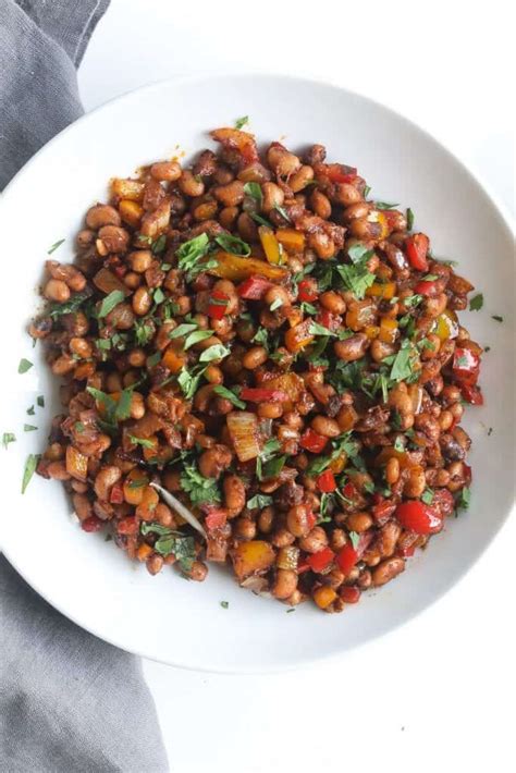quick-and-tasty-pan-fried-black-eyed-peas-food-fidelity image
