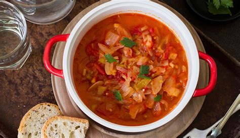 lecso-recipe-traditional-hungarian-stew-eminence image