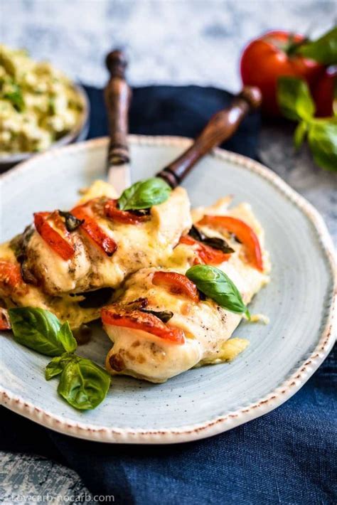 stuffed-caprese-chicken-hasselback-low-carb-no-carb image