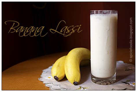 how-to-make-a-banana-lassi-indian-yogurt-drink image