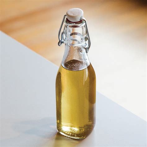 vanilla-simple-syrup-recipe-liquorcom image