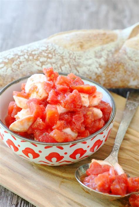 canned-tomato-bruschetta-foodtastic-mom image