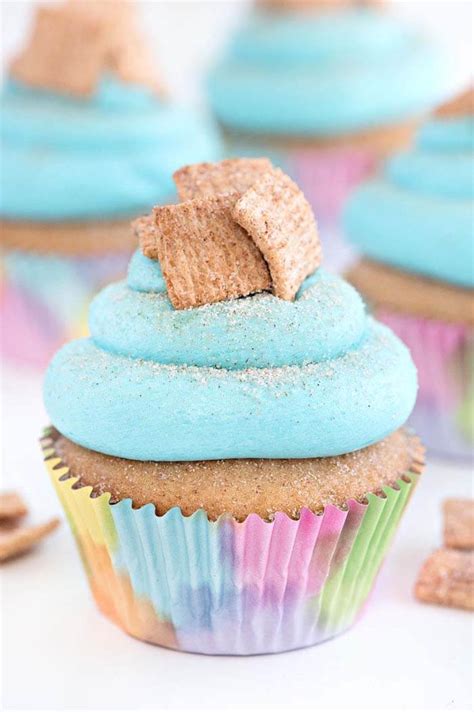 cinnamon-toast-crunch-cupcakes-sprinkles-for image