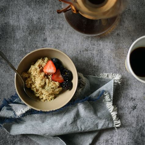 6-minute-pressure-cooker-oatmeal-turntable-kitchen image
