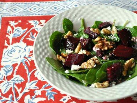 spinach-salad-with-beets-and-walnuts-recipe-serious image