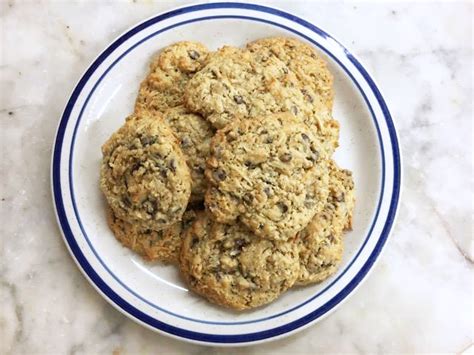 nancys-maple-oatmeal-cookies-pollys-pancake-parlor image