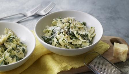 spinach-and-ricotta-pasta-recipe-bbc-food image