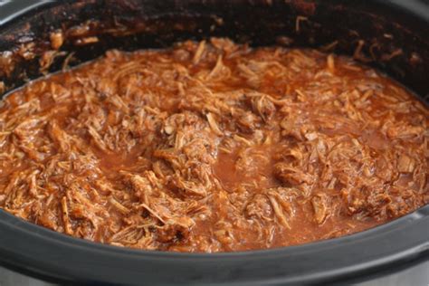 slow-cooker-pulled-pork-sandwiches-two-peas image
